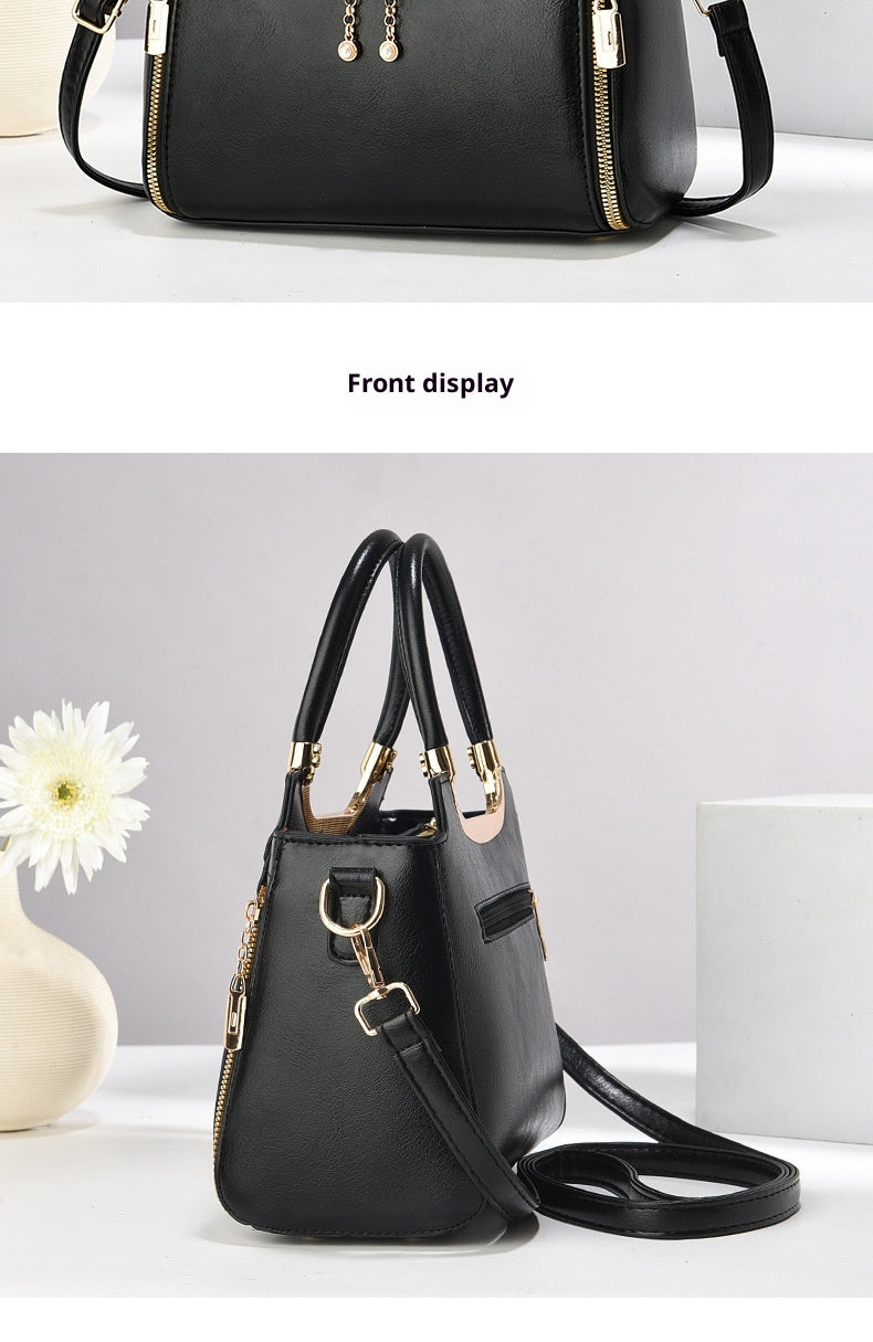 Retro Portable Crossbody Large Capacity Commuter Bag