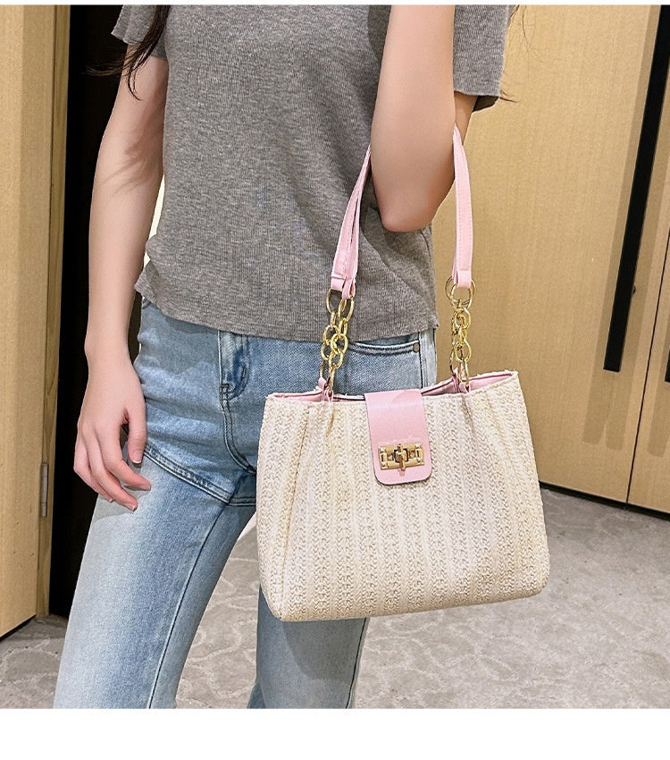 Spring New Classic Style Women's Shoulder Bag