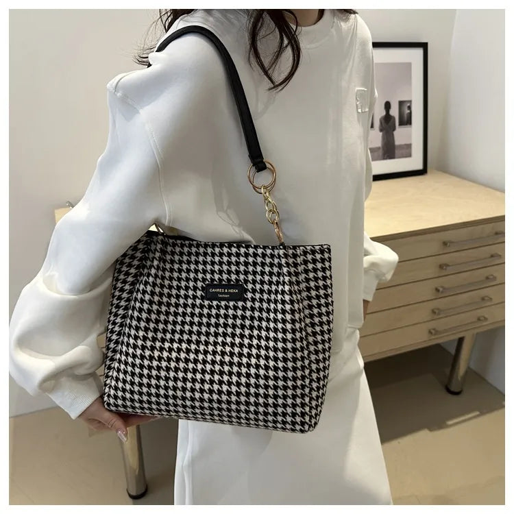 Fall Idle Style Chain Tote Shoulder Large Capacity