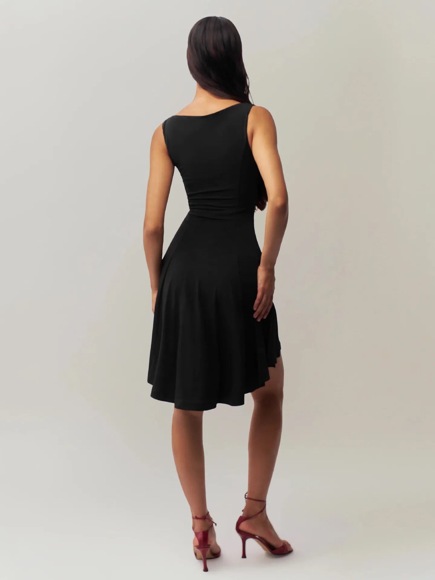 Sleeveless Sexy Hot Girl Off-neck Dress Waist Slimming Back