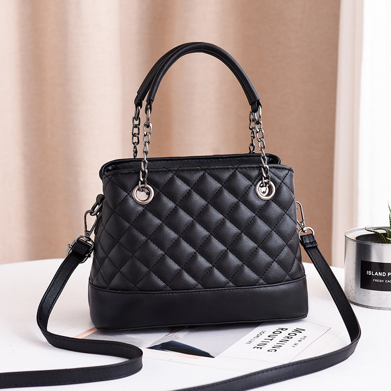 Large cross-body chain bag