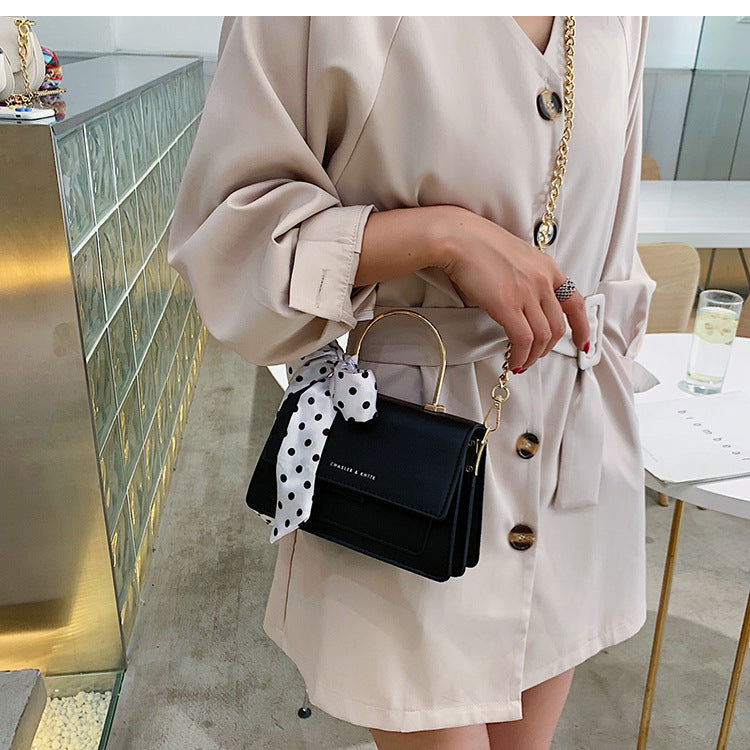 Popular Bags Handbags Small Trendy Fashion Messenger Bag Chain Shoulder Texture Handbag