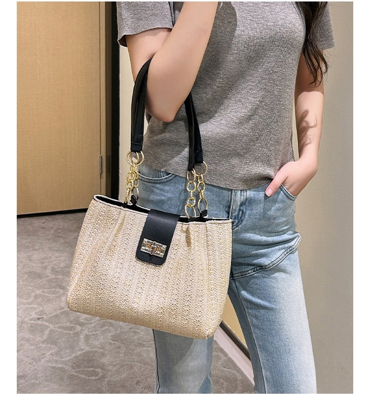 Spring New Classic Style Women's Shoulder Bag