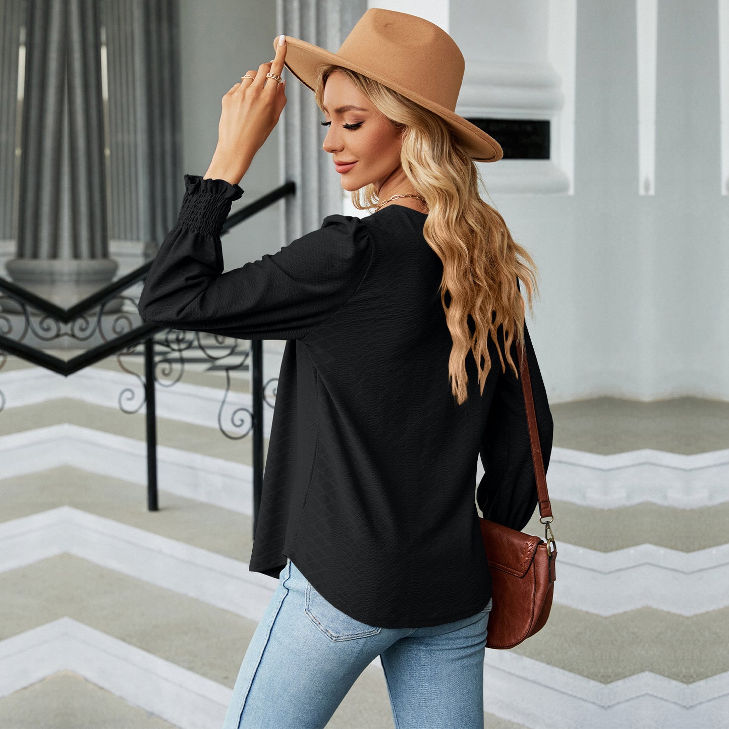 New Jacquard Pleated Square Neck T-shirt Fashion Solid Color Long Sleeve Pullover Tops Womens Clothing