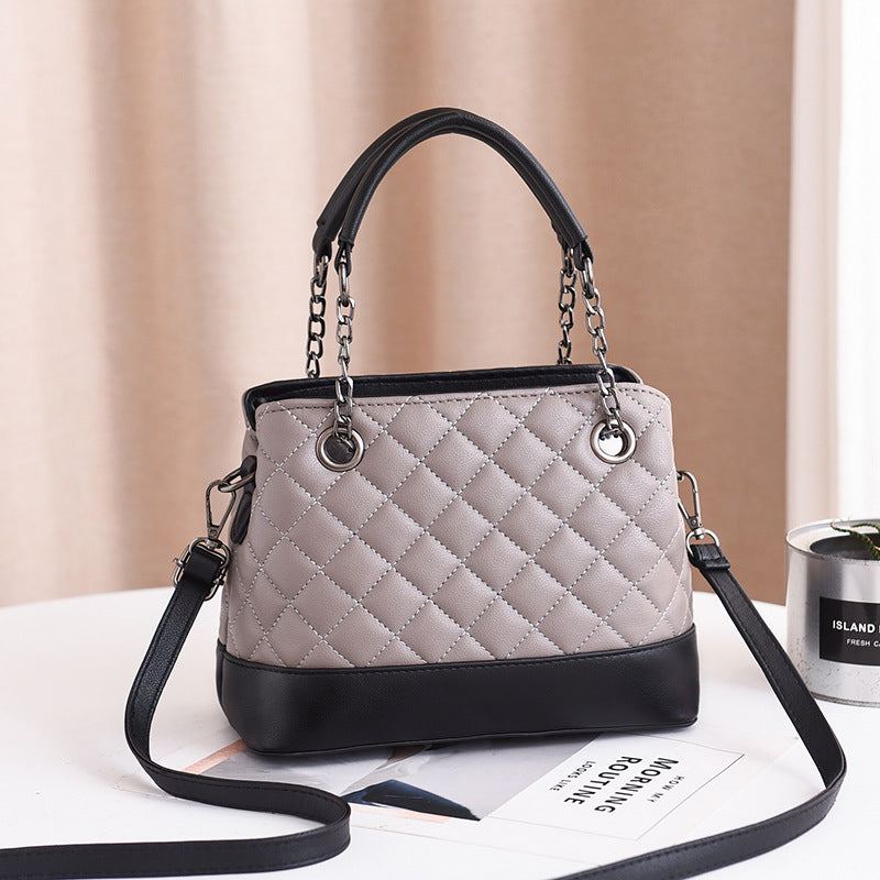 Large cross-body chain bag