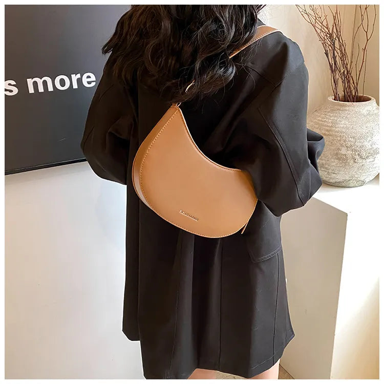Simple All-match Retro Fashion Shoulder Trendy Small Saddle Bag