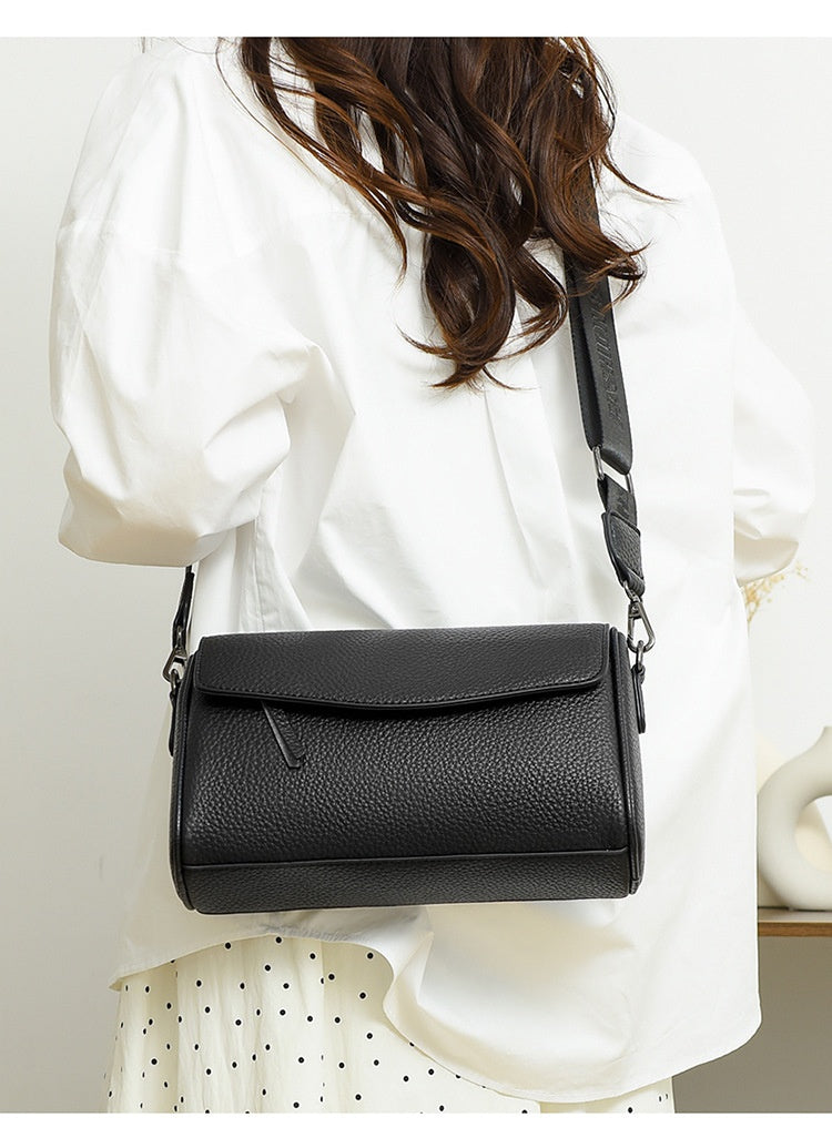 Casual Simple Women's Shoulder Messenger Bag