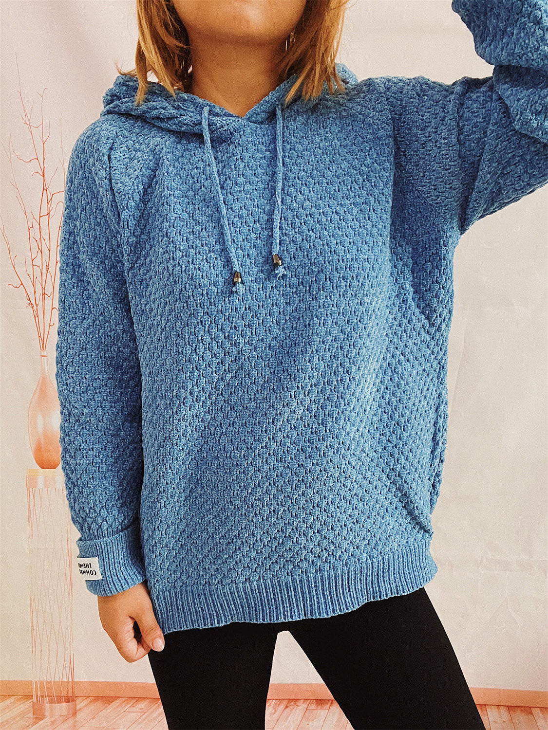 Long Sleeve Hooded Sweater with Drawstring