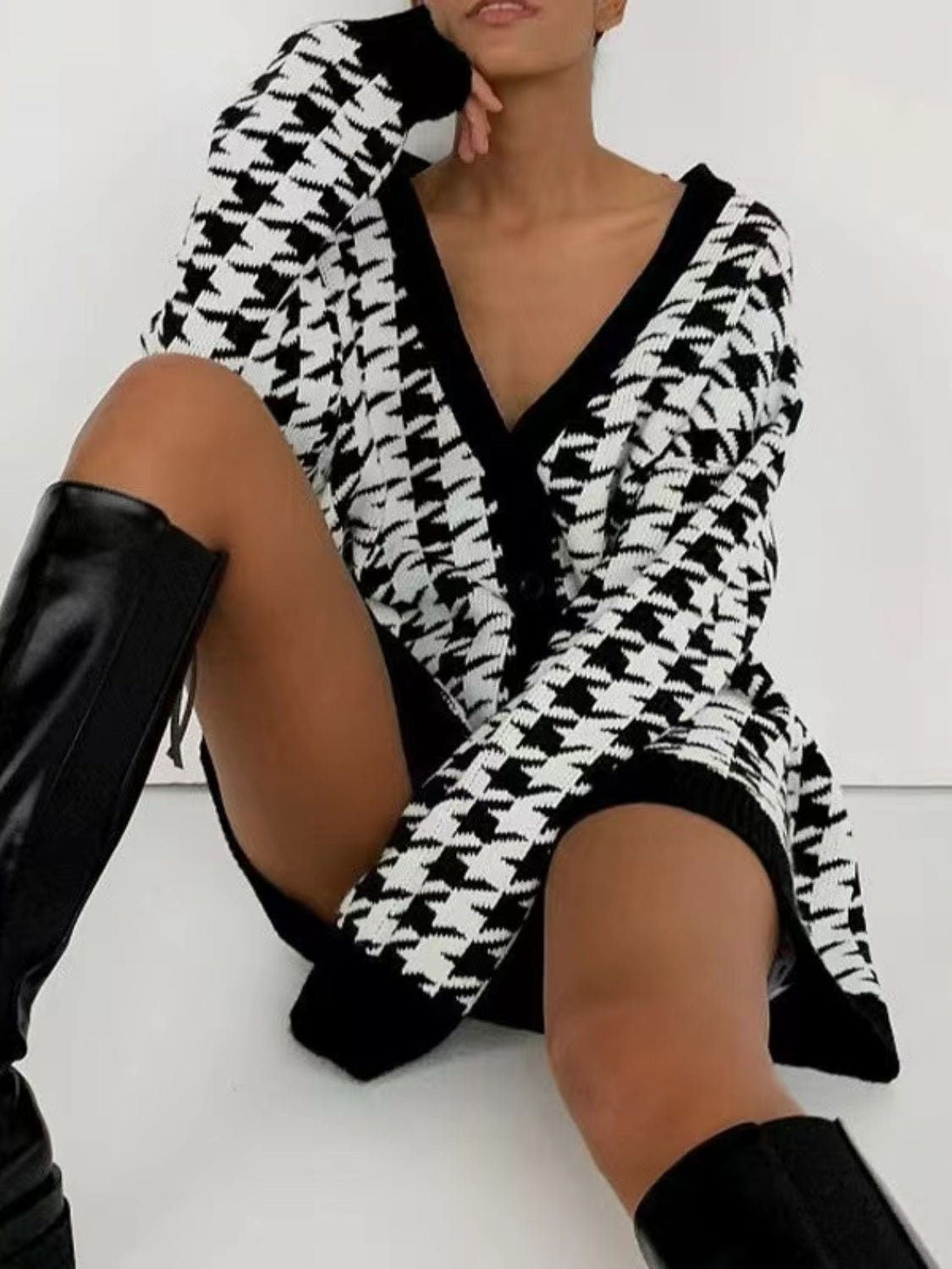 Houndstooth Button Front Long Sleeve Cardigan