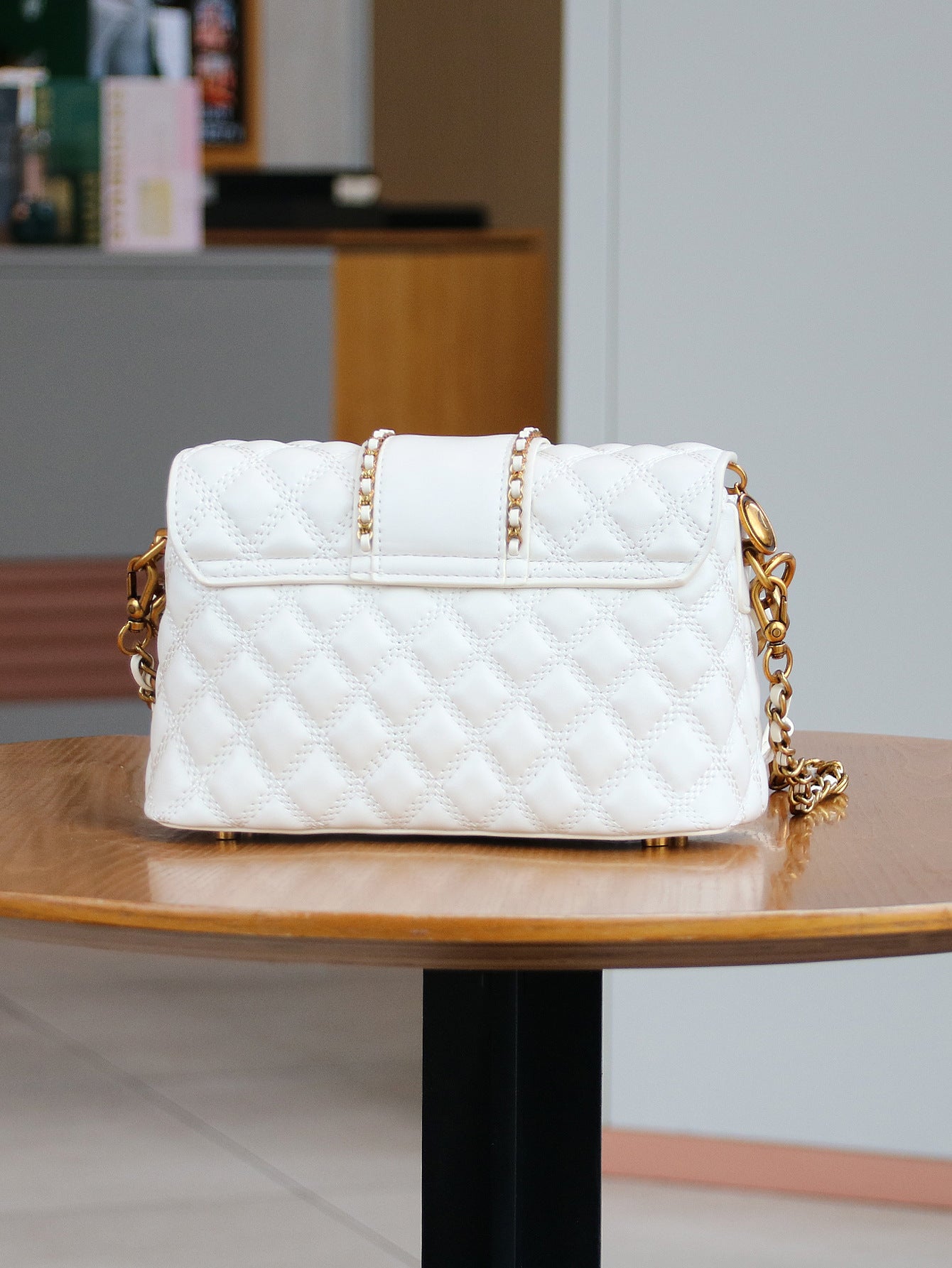 Stylish Solid-color High-end Diamond-quilted Crossbody Bag