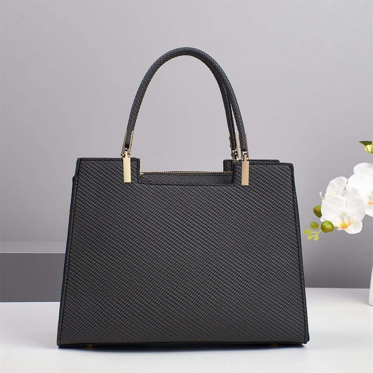 Casual, High-capacity Tote Bag Trendy
