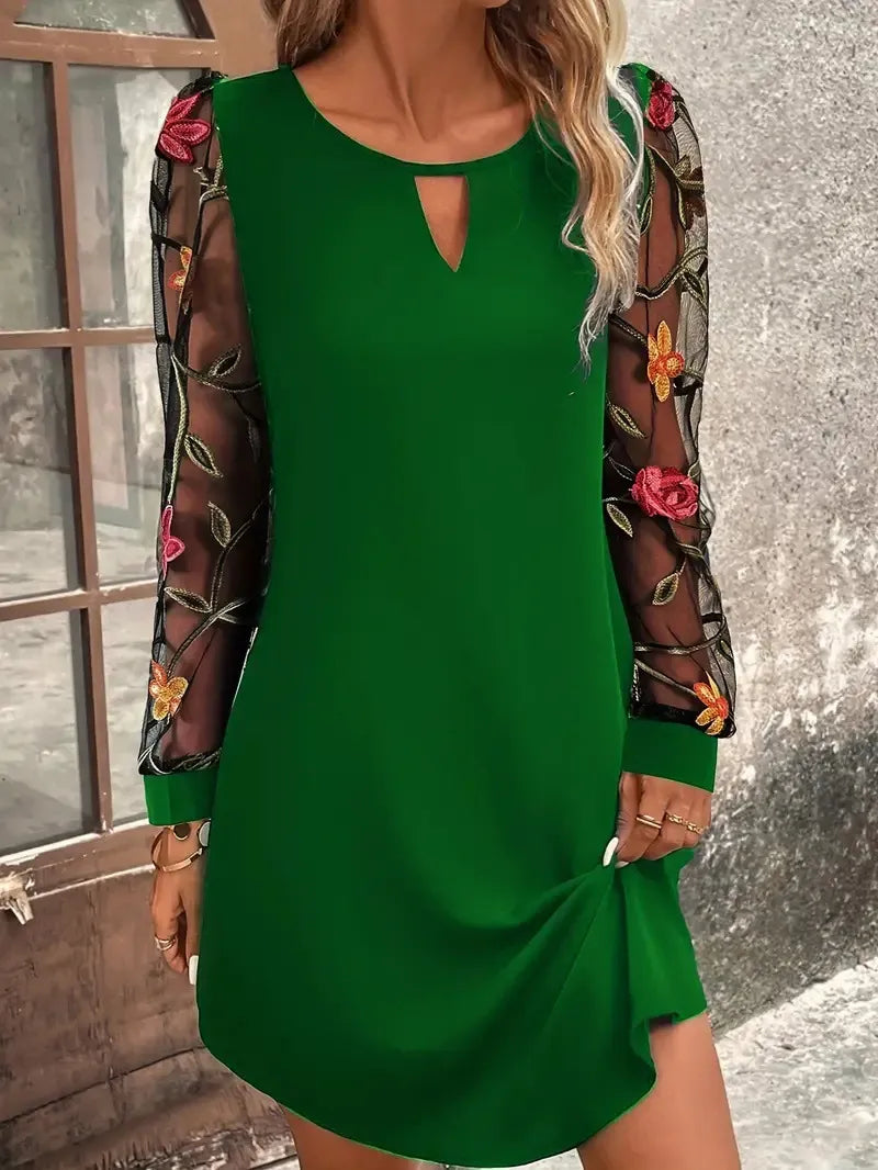 Women's Round Neck Lace Long Sleeve Dress