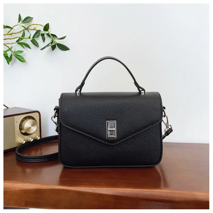 Fashion Casual All-match Commute Cowhide Portable Shoulder Messenger Bag