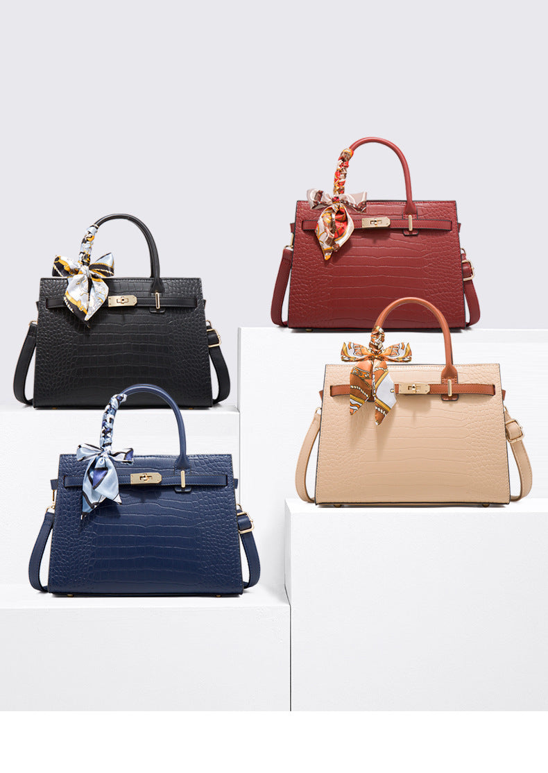 Womens Spacious Stylish And Versatile Tote Bag