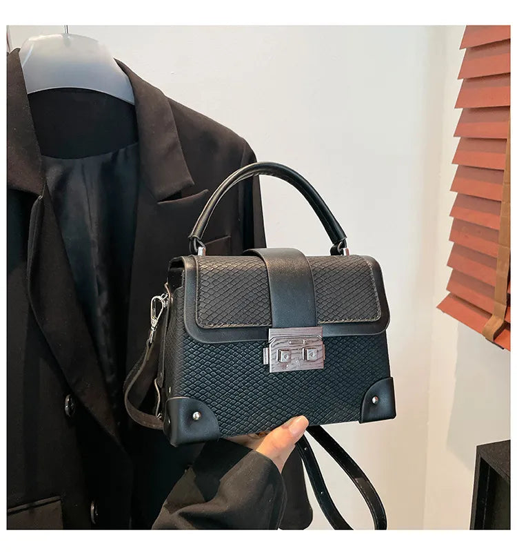 Personality Trendy High Sense Niche Trendy Crossbody Bag