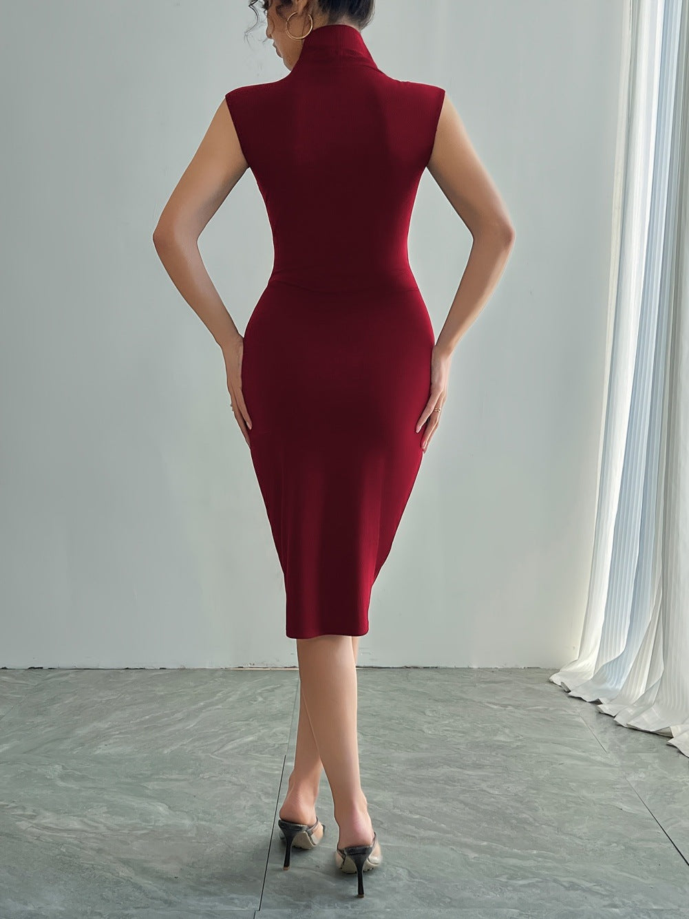 Women's Fashion Solid Color Pleated Slim Dress