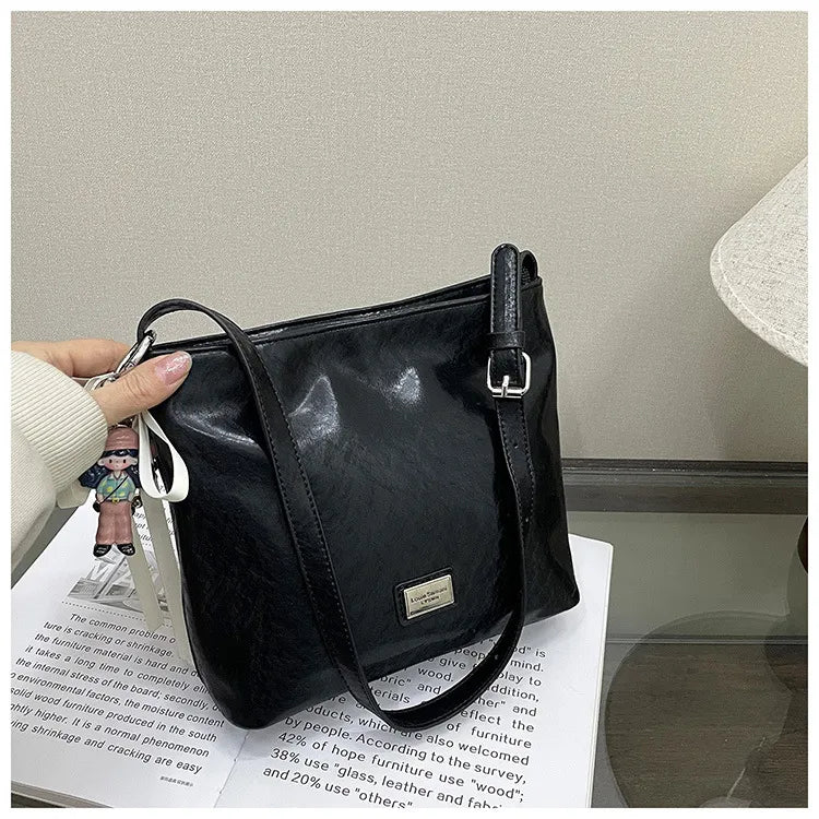 Women's Special-interest Design Casual Crossbody Bucket Bag