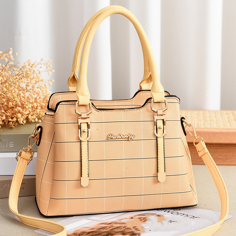 Trendy Messenger Large-capacity All-match Hand-held One-shoulder Middle-aged Women's Bag