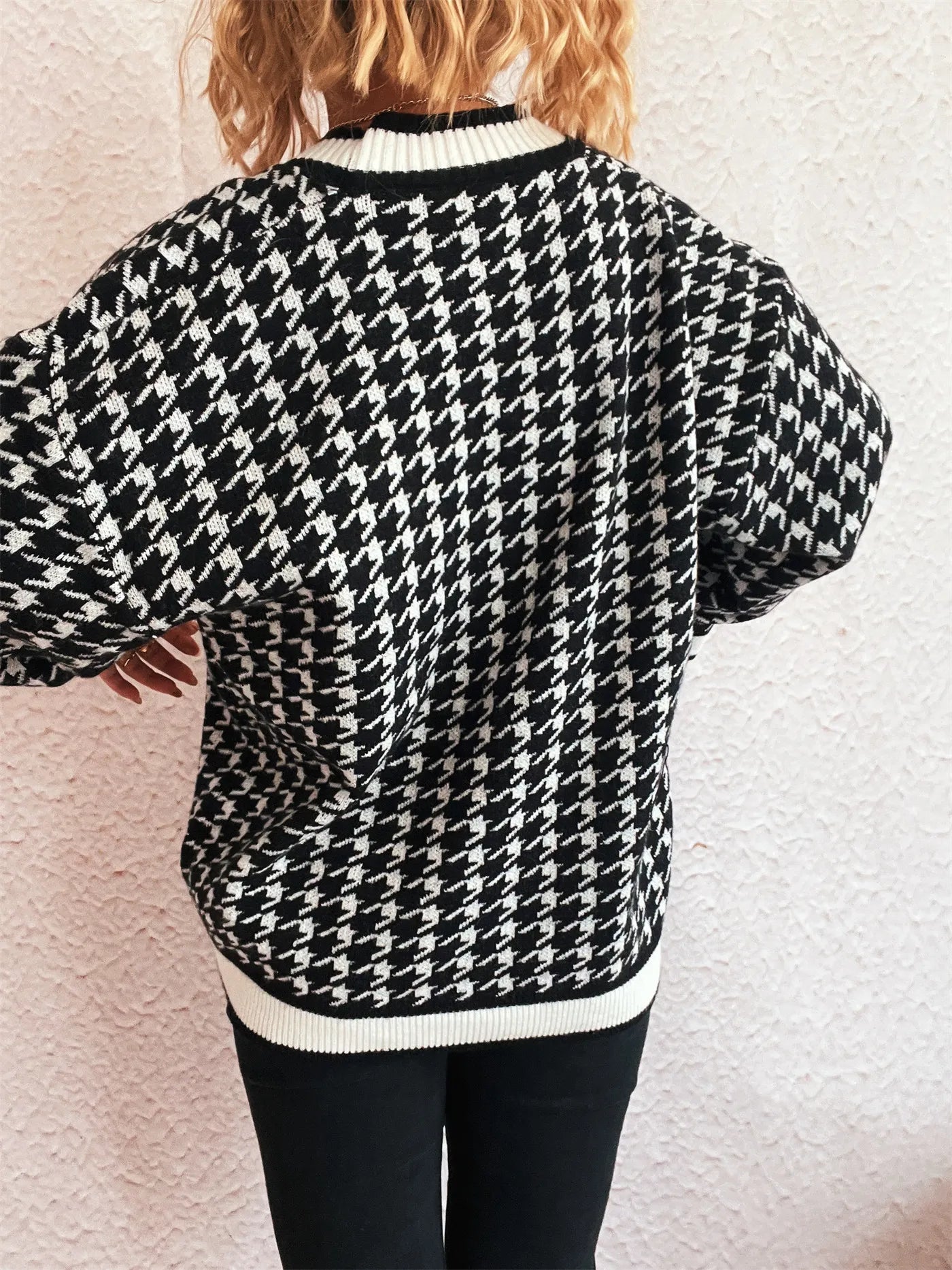 Stitching Plaid Knitted Women's Sweater