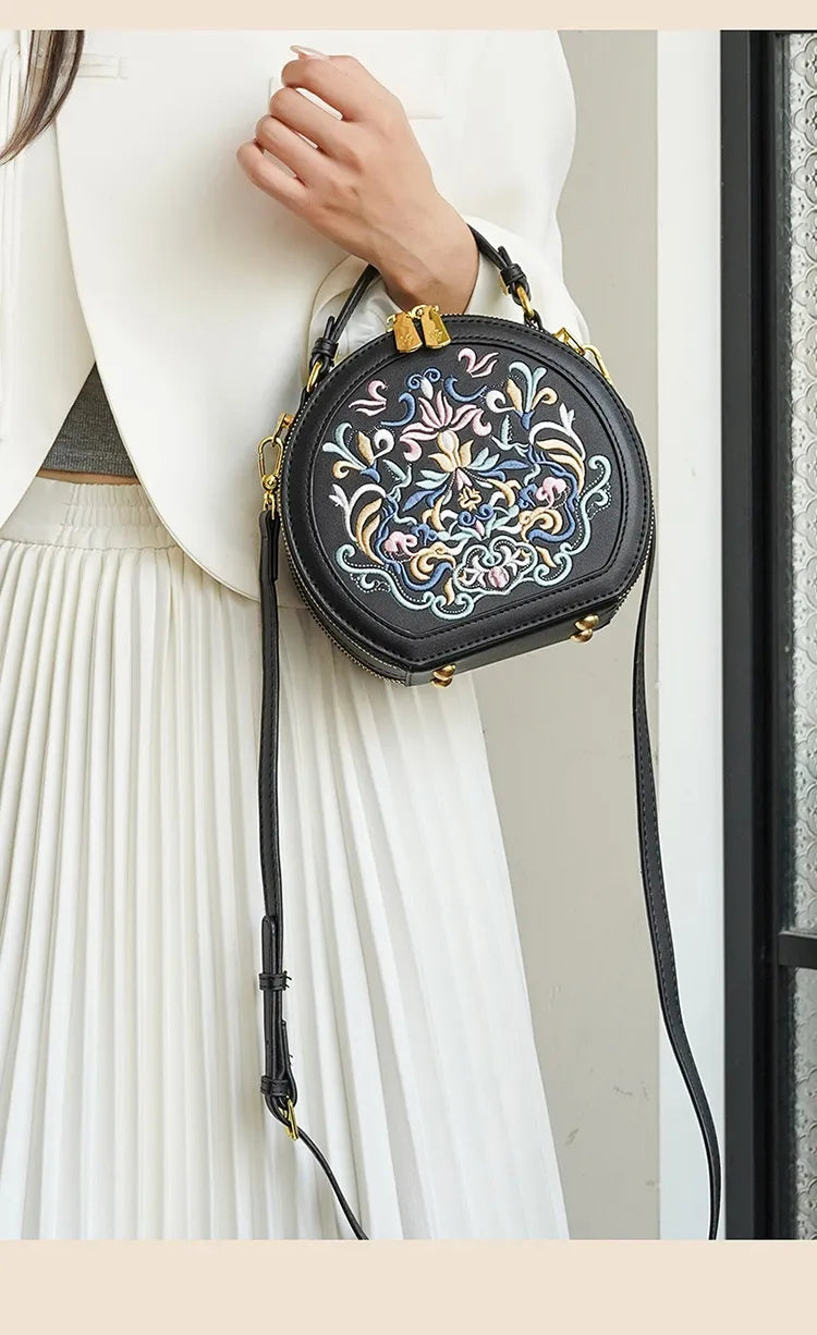 Literary Shoulder Bag National Style Small Crossbody Round Bag