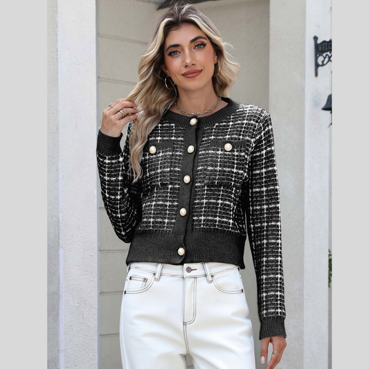 Female Classic Style Temperament Coat Pearl Buckle Fashion Sweater Female