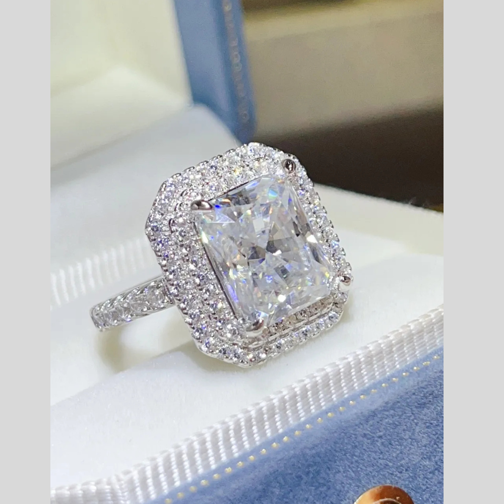 2 Carat Moissanite 925 Sterling Silver Ring