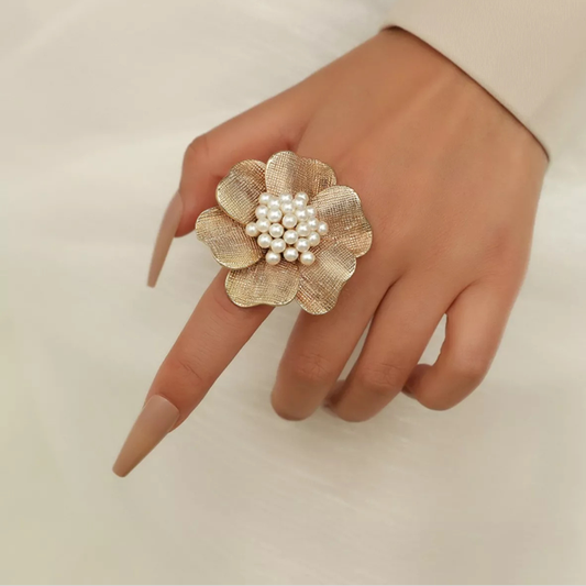 18K Gold-Plated Pearl Flower Ring