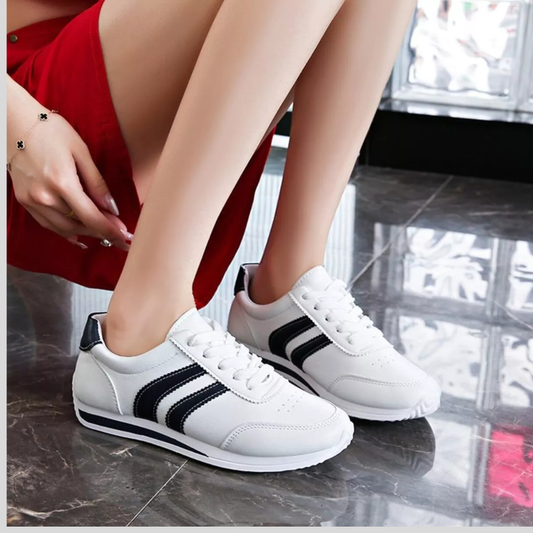 Women's Comfortable Round Toe Sneakers