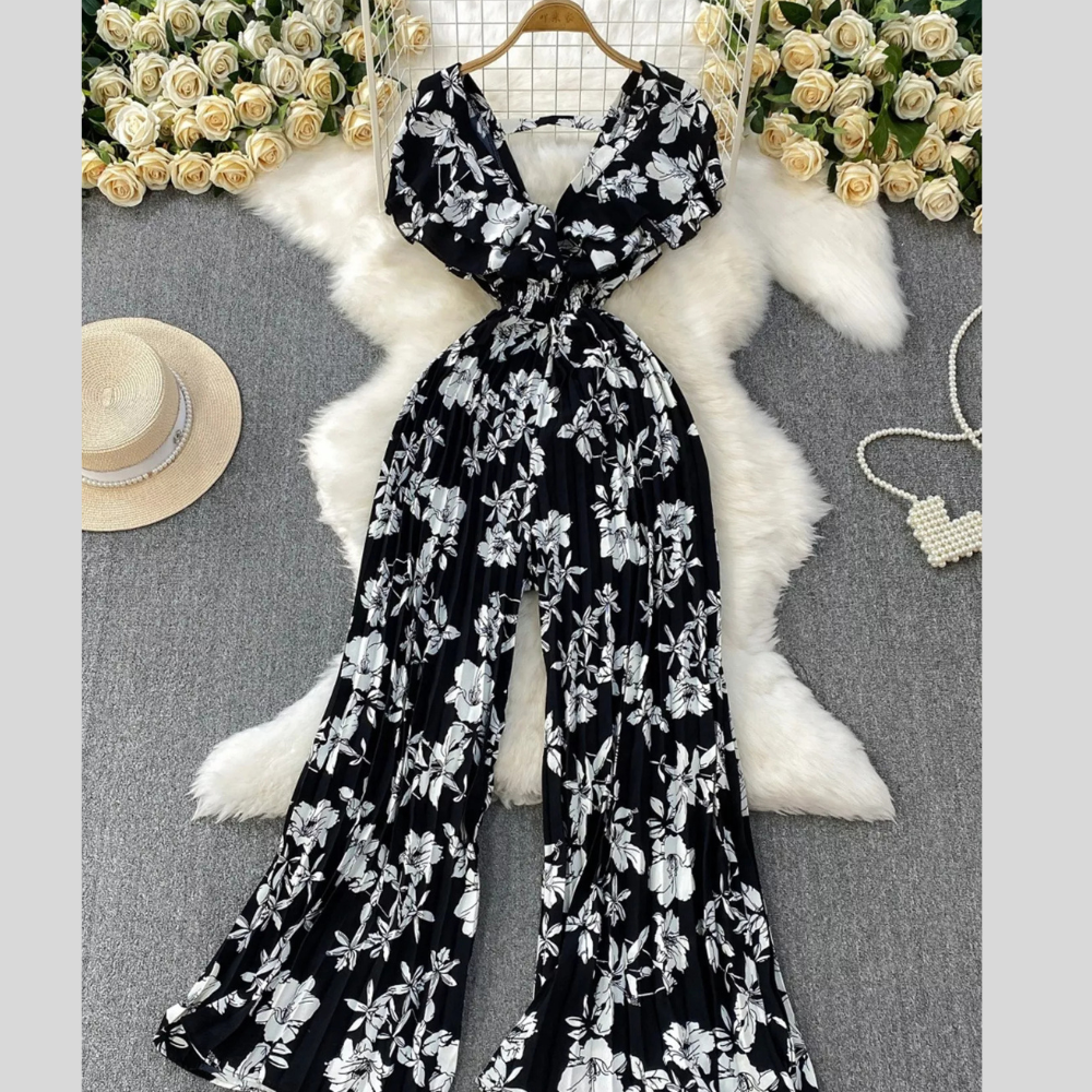 Floral Print Wide Leg Pleated Jumpsuit