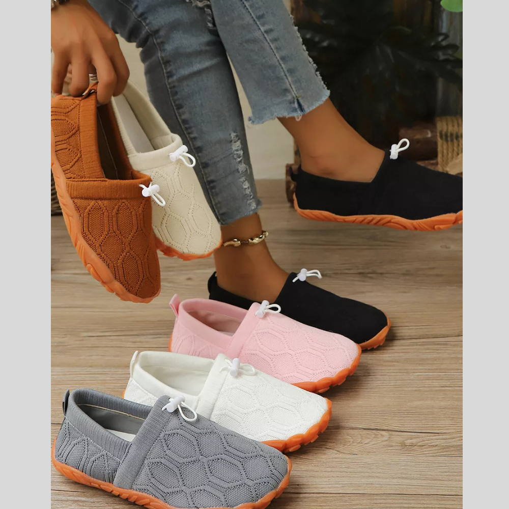 Round Toe Breathable Slip-Ons