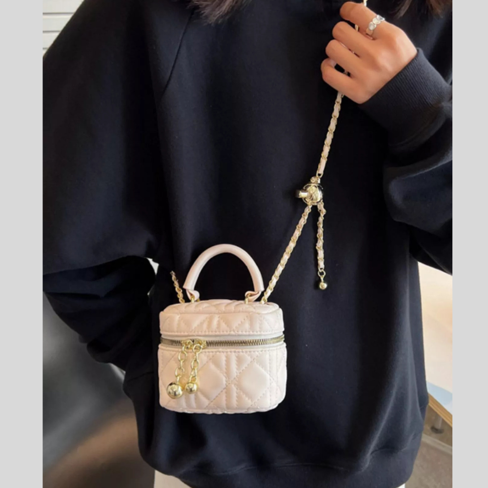Women's Classic Quilted Shoulder Bag