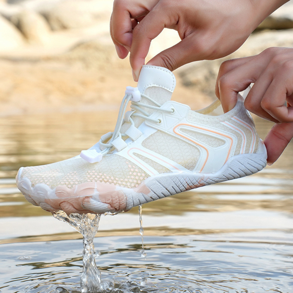 Quick-drying Breathable Beach Upstream Shoes Couple