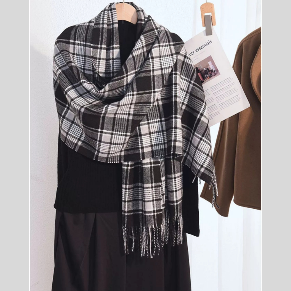 Plaid Tassel Hem Winter Scarf