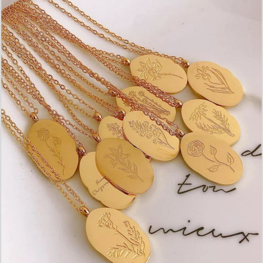 18K Gold-Plated Engraved Pendant Necklace