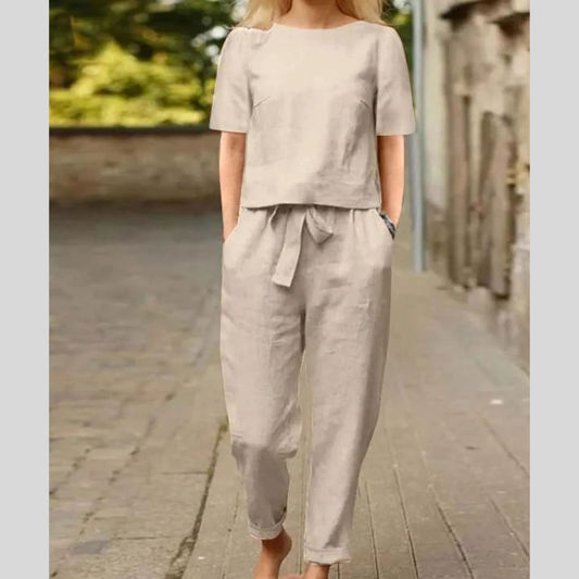 Full Size Round Neck Short Sleeve Top and Pants Set Plus Size