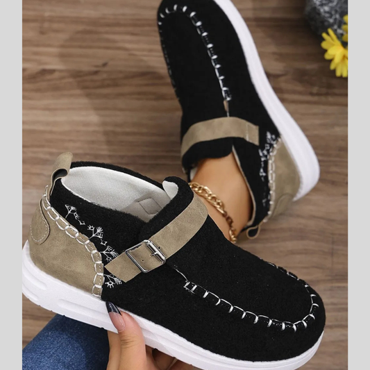 Contrast Round Toe Buckle Sneakers