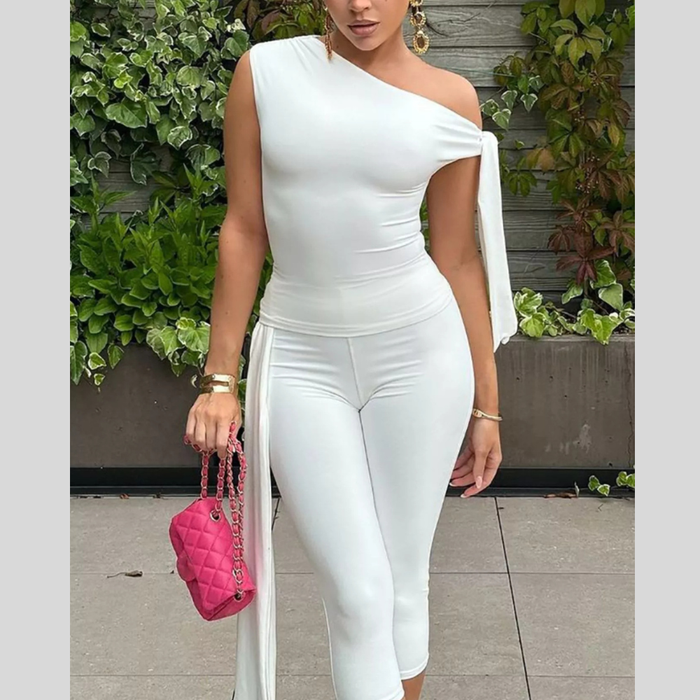 Tied One Shoulder Top and Capris Set