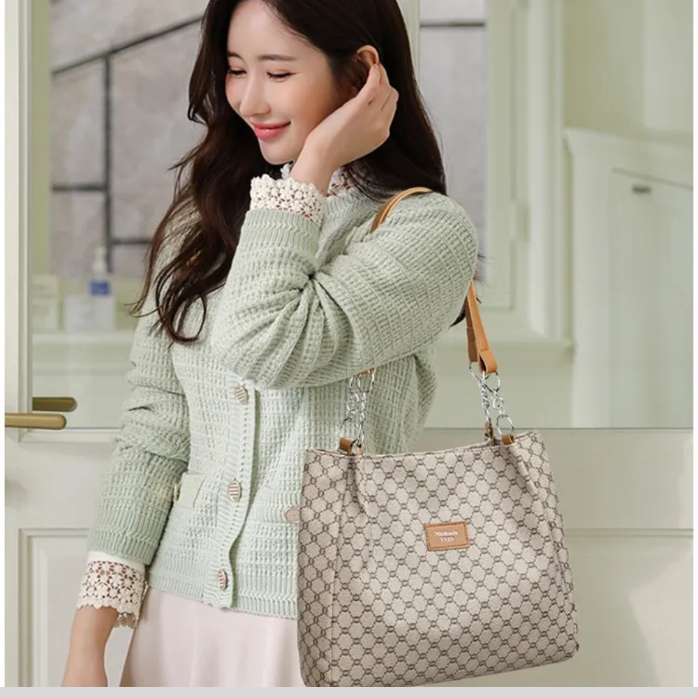 Women's Retro Fashion PU Soft Leather