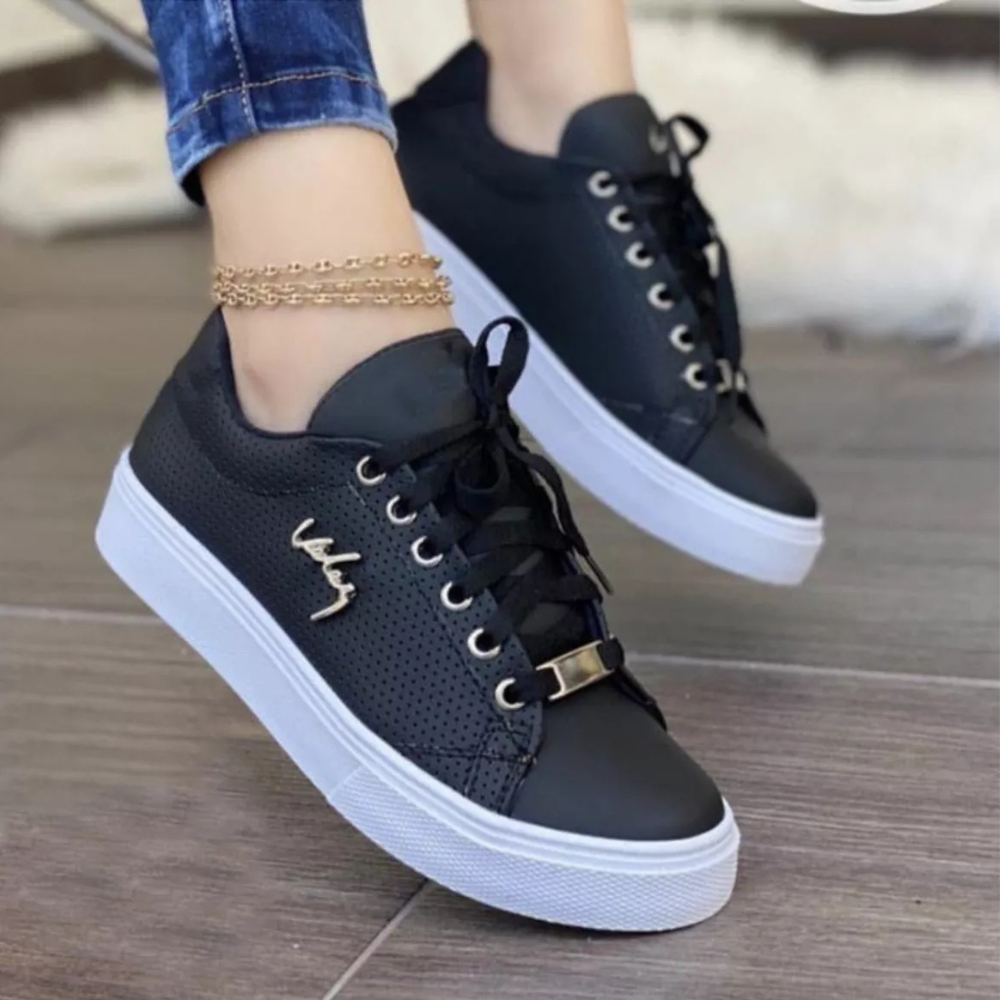 Lace-Up Round Toe Athletic Sneakers