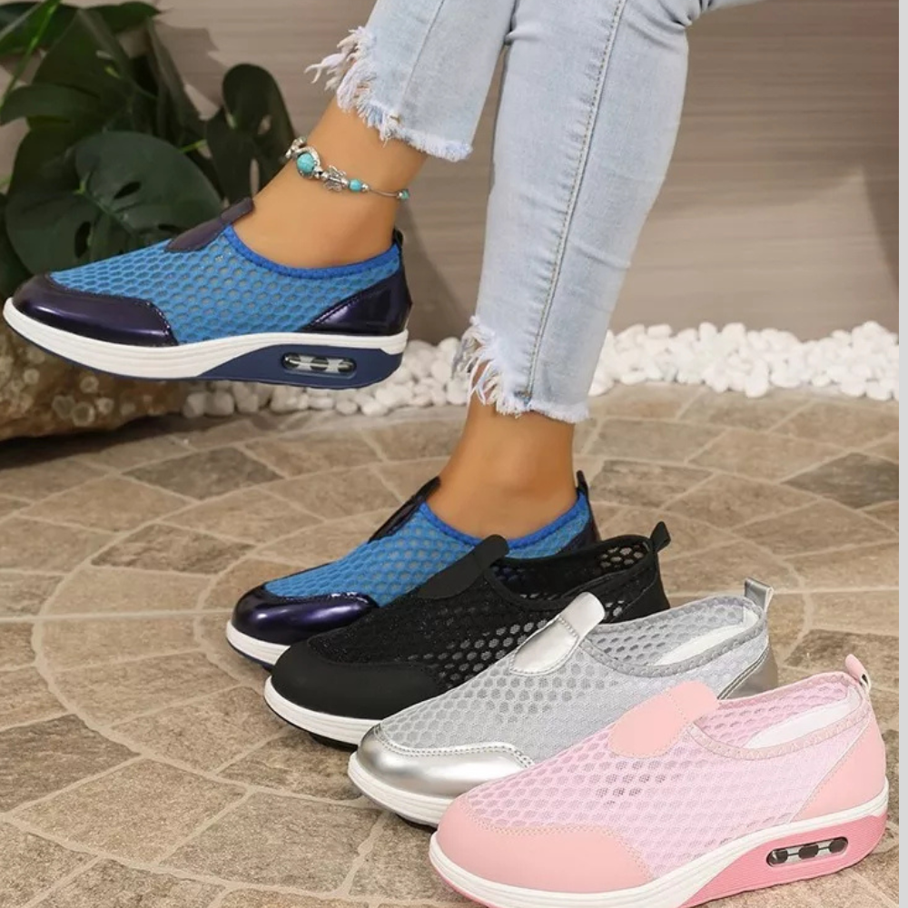 Round Toe Mesh Sneakers
