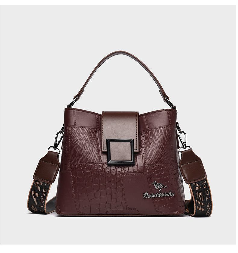 Timeless Elegance – Minimalist Women's Handbag