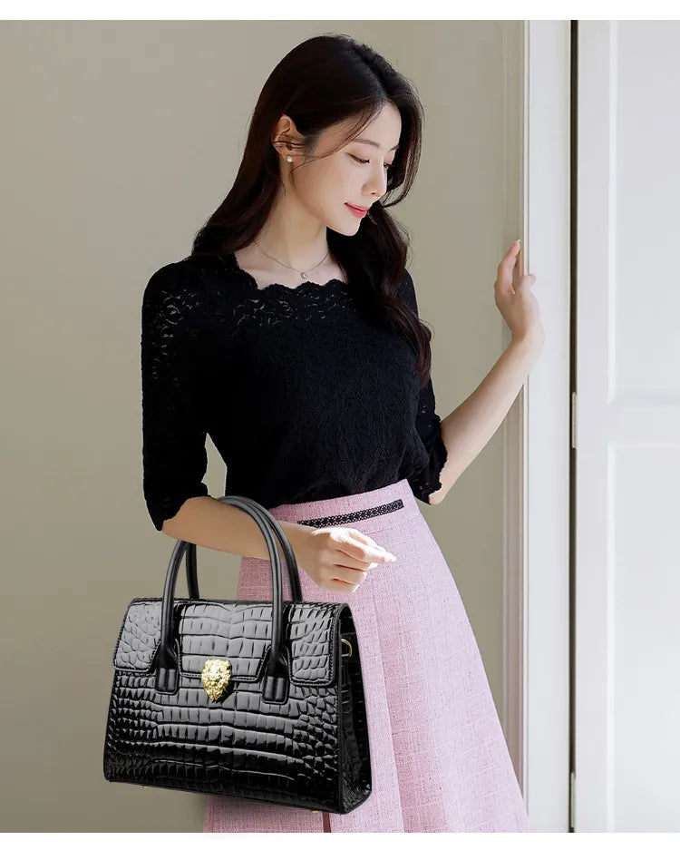 Large Capacity Lady Temperament Shoulder Messenger Bag