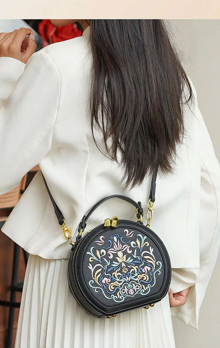 Literary Shoulder Bag National Style Small Crossbody Round Bag