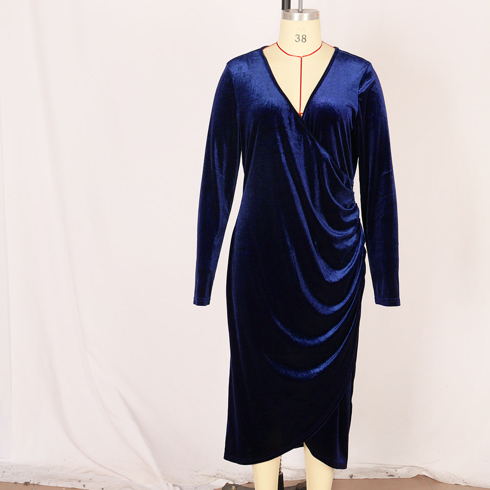 Women's V-neck Dress With Regular Sleeves
