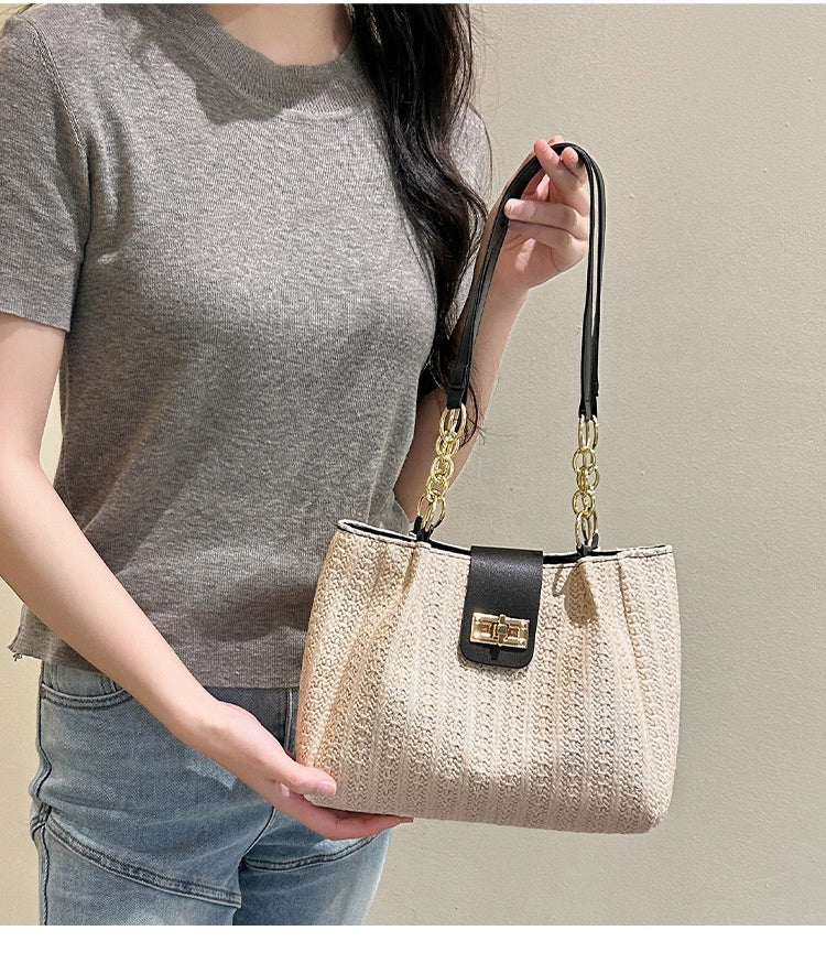 Spring New Classic Style Women's Shoulder Bag
