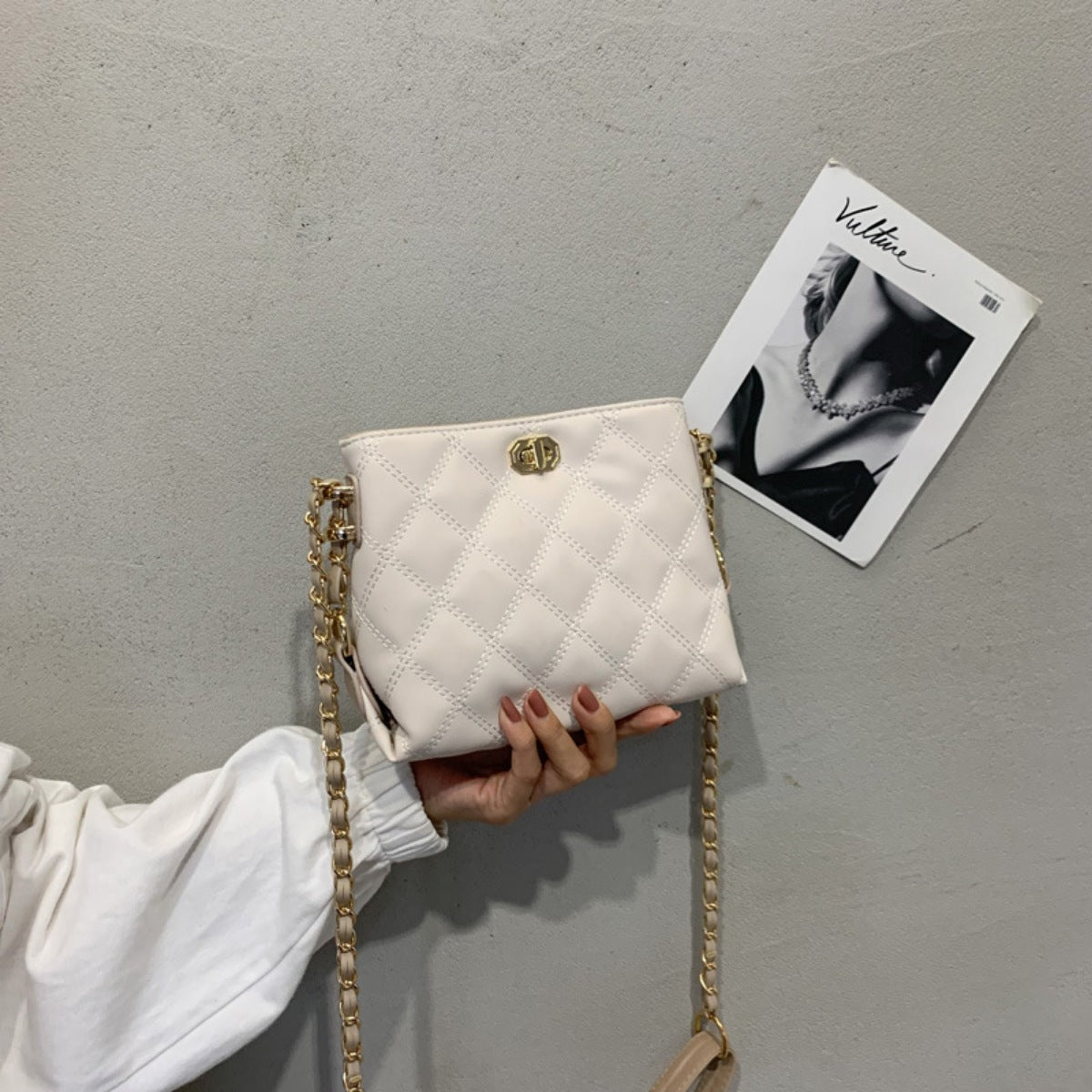 a6db7580-5aec-41e8-9e78-930eda1b32fe-Max