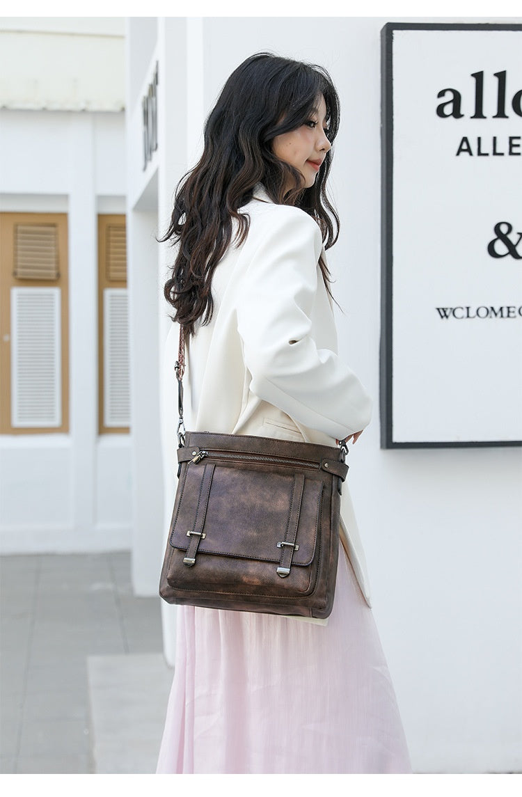 Women's Shoulder Personality Large Capacity Multi-pocket Bucket Bag