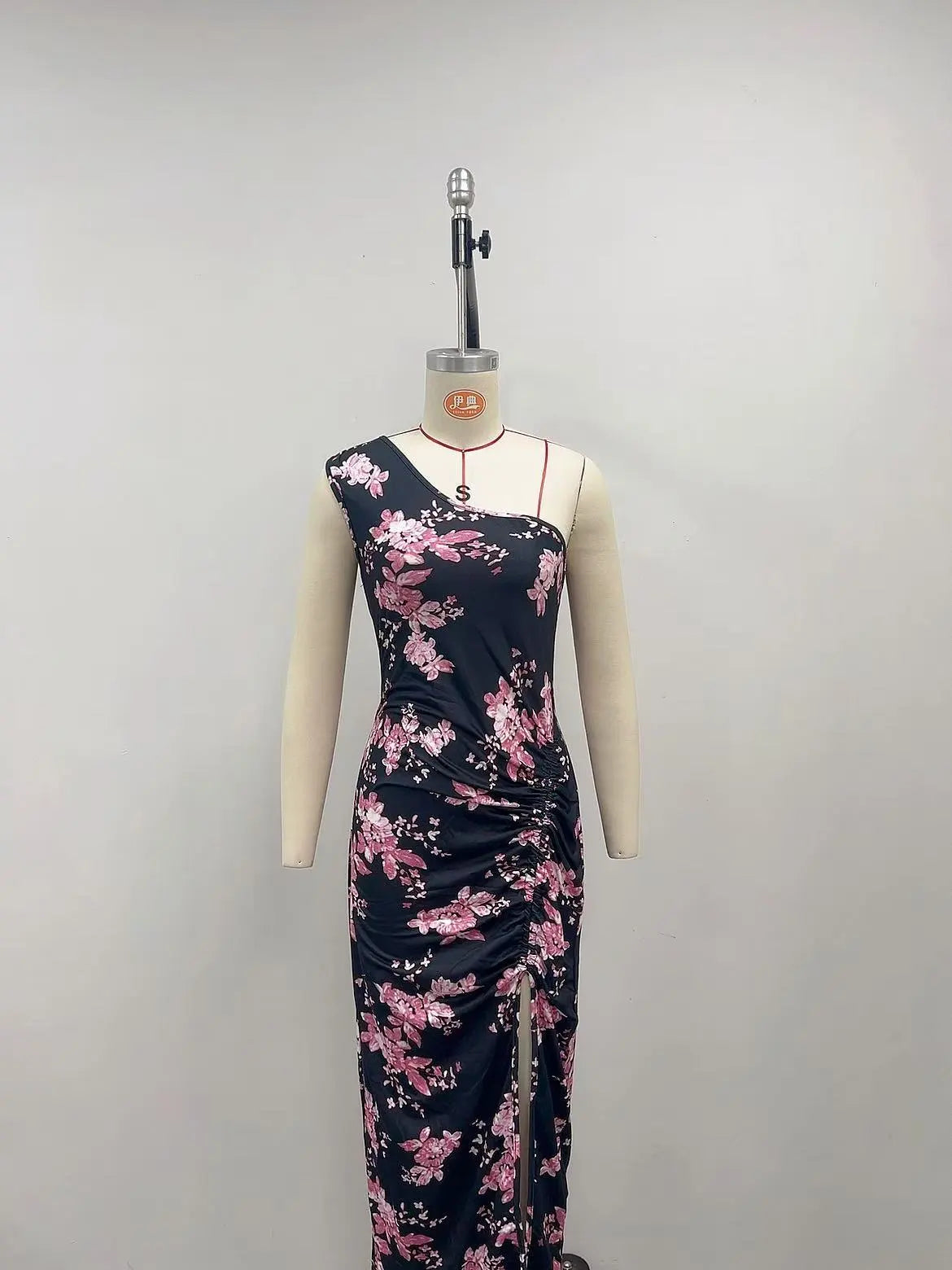 Oblique Shoulder Printed Sheath Dress High Slit