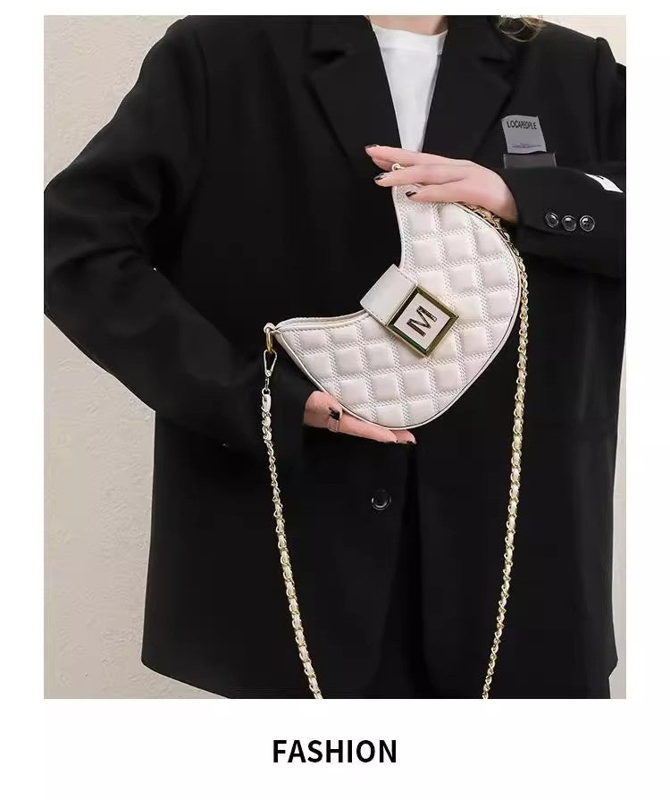 High-end New Fashion Rhombus Single Shoulder Underarm All-match Niche Texture Chain Messenger Bag