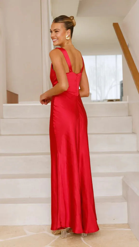 Women's Clothing Solid Color And V-neck Slim Fit Dress